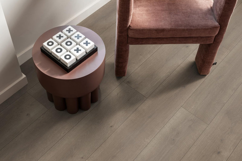 Elite grijs bruin eiken sfeer