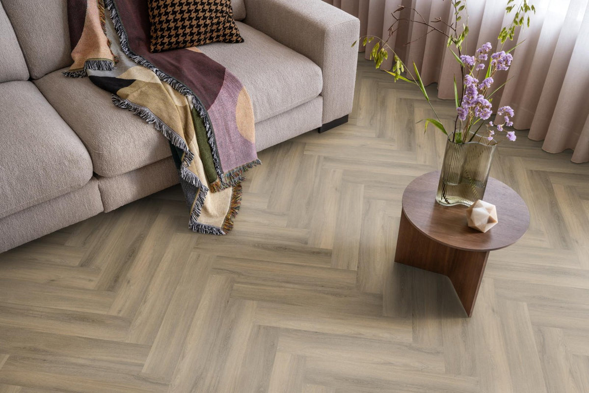Spigato Avanto visgraat click SRC light brown sfeer