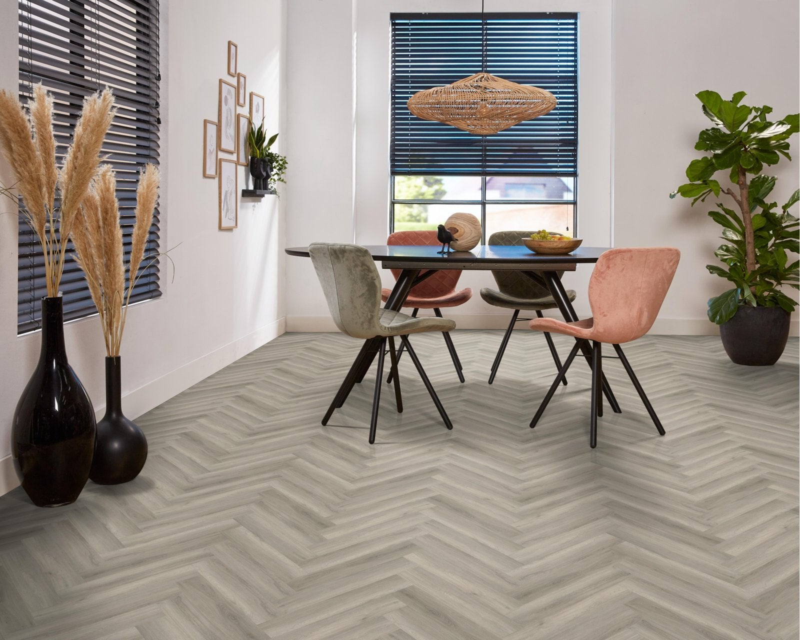 Spigato Avanto visgraat click SRC grey sfeer