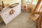 Herringbone dryback warm natural sfeer