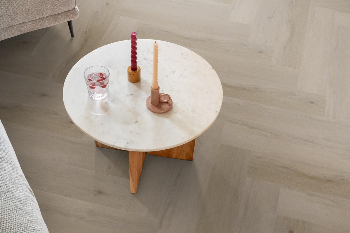 Spigato Vivero visgraat dryback light oak sfeer