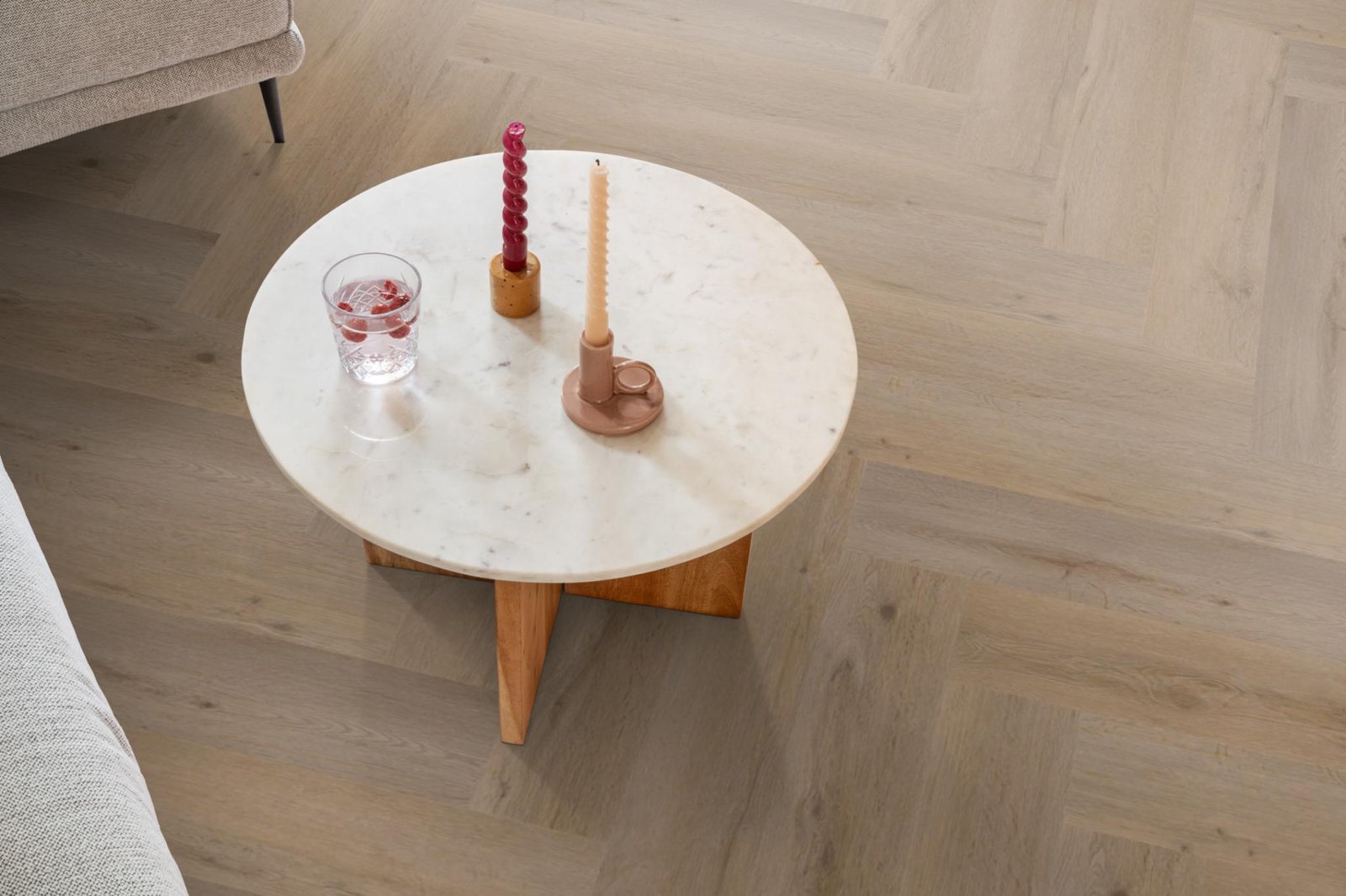 Spigato Vivero visgraat dryback natural oak sfeer