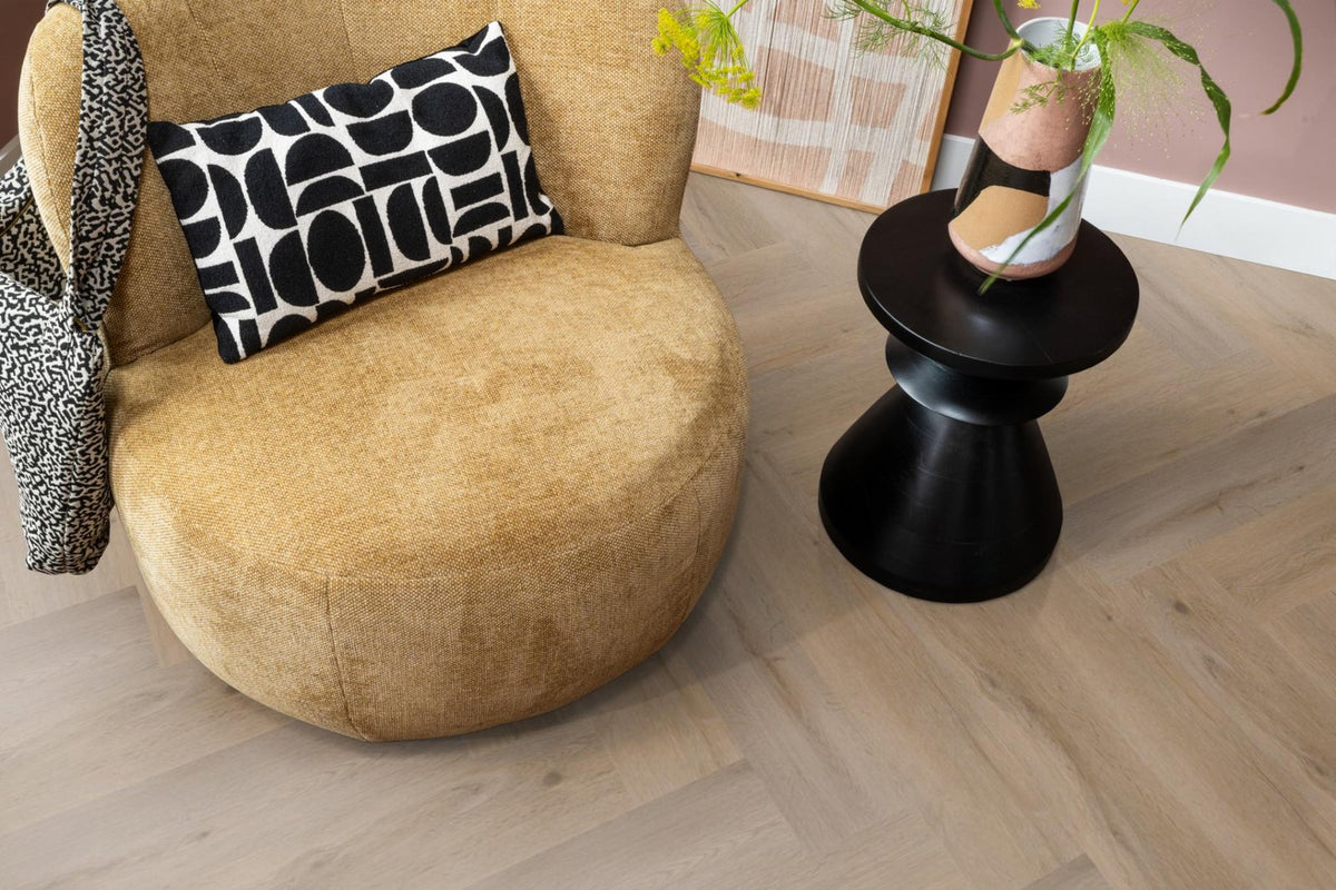 Spigato Vivero visgraat dryback natural oak sfeer