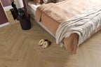 Spigato Vivero visgraat click SRC dark oak sfeer