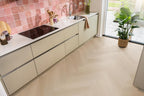 Spigato Estino visgraat dryback natural oak sfeer