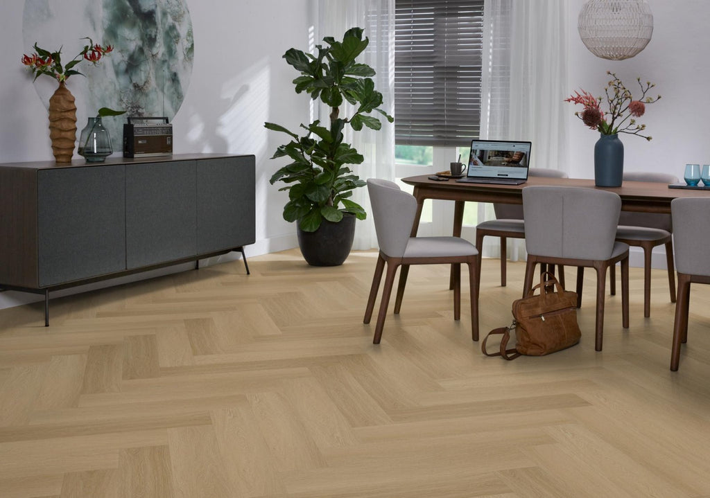 Spigato Estino visgraat dryback warm oak sfeer