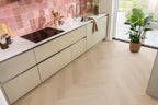 Spigato Estino visgraat click SRC dark oak sfeer