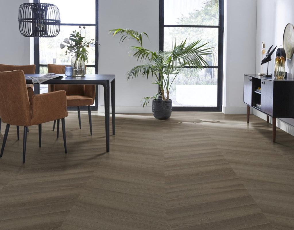 Spigato Estino hongaarse punt dryback brown sfeer