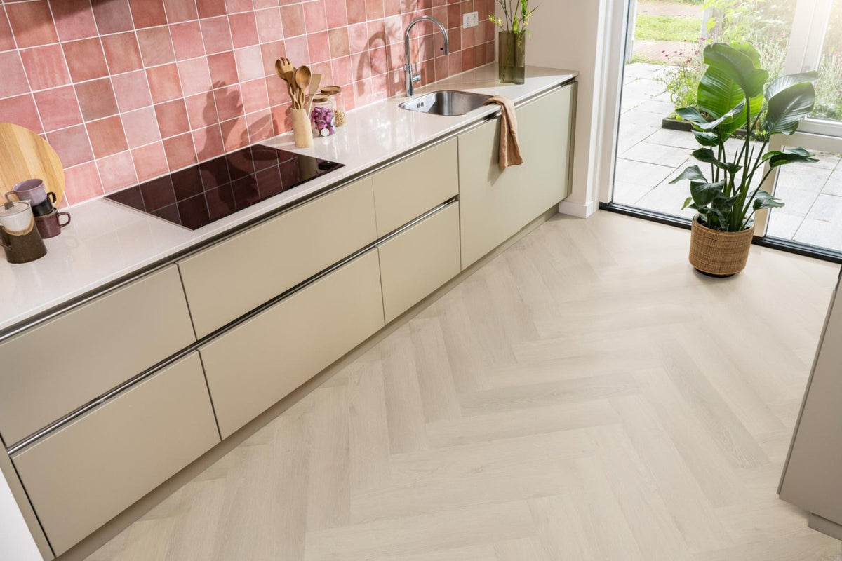 Spigato Navaro visgraat click beige sfeer