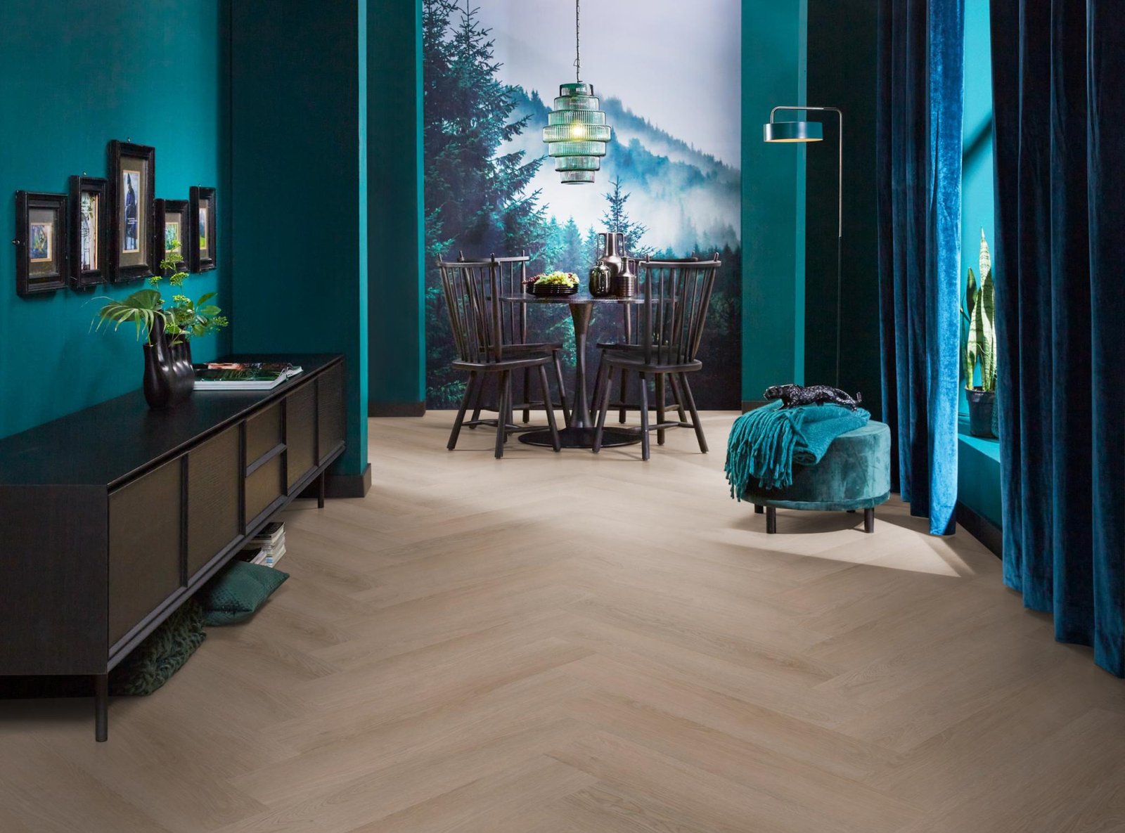 Spigato Navaro visgraat click dark oak sfeer