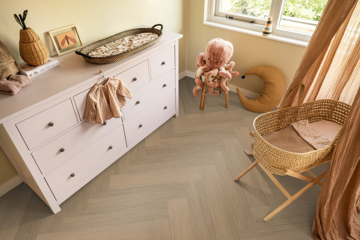 Spigato Viranto visgraat click SRC warm natural sfeer