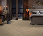 Spigato Viranto visgraat click SRC warm beige sfeer