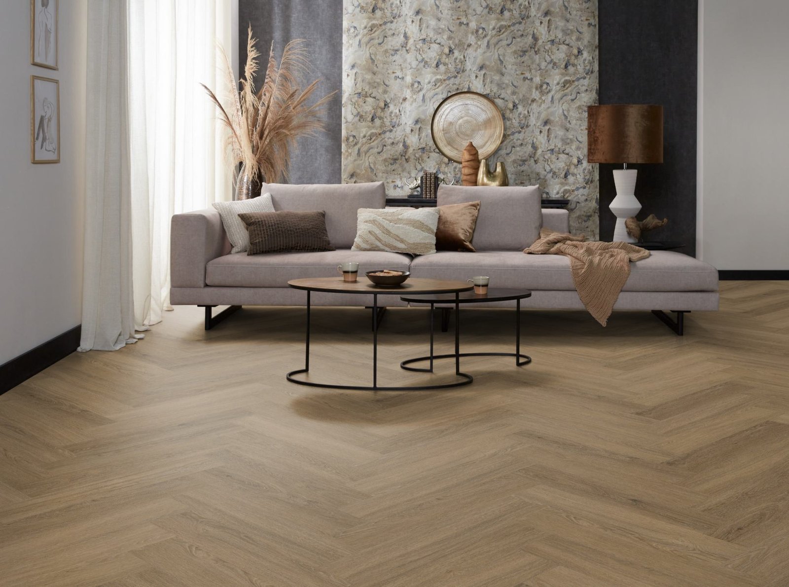 Spigato Viranto visgraat click SRC light brown sfeer