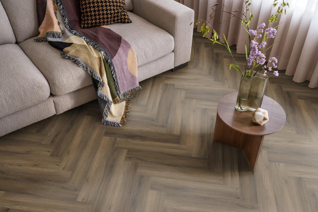 Spigato Avanto visgraat dryback warm brown sfeer