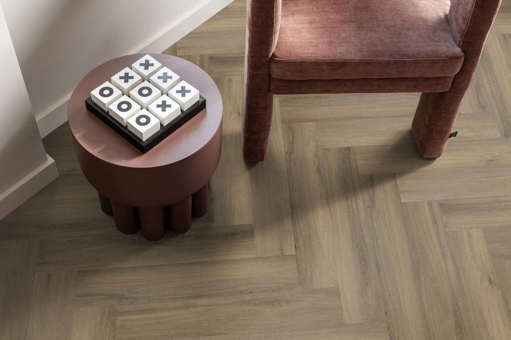 Spigato Avanto visgraat dryback light brown sfeer