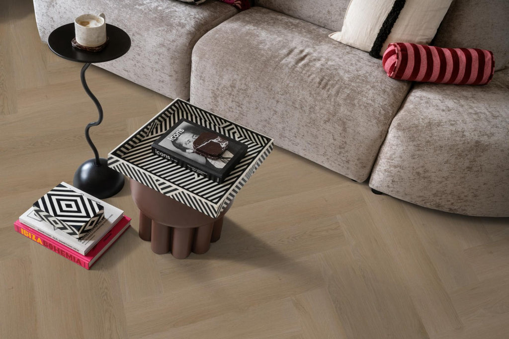Spigato Navaro visgraat dryback natural oak sfeer